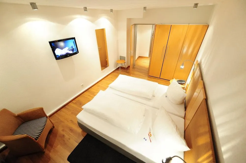 Hotel Amadeus Hannover 4*,  Tyskland